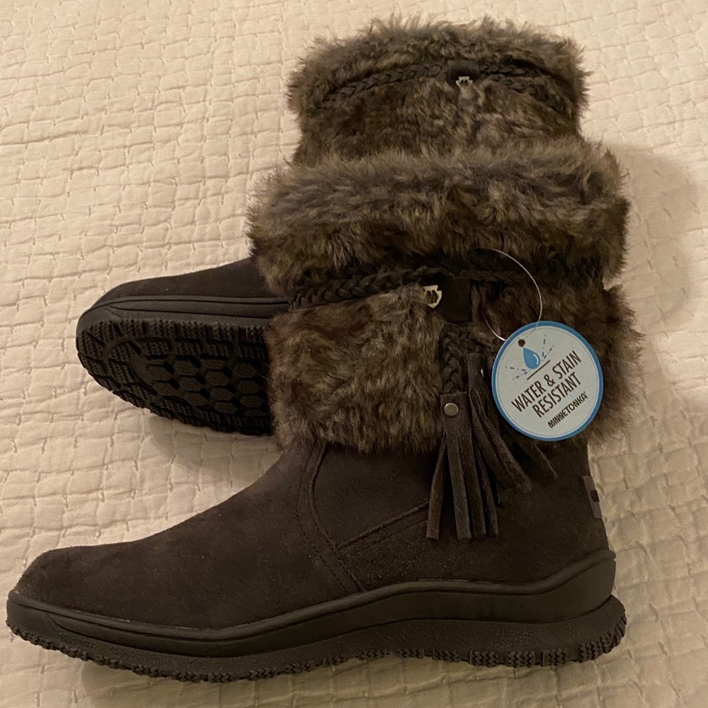 Women’s Faux Fur Water-Resistant Winter Boots - Dark gray and brown